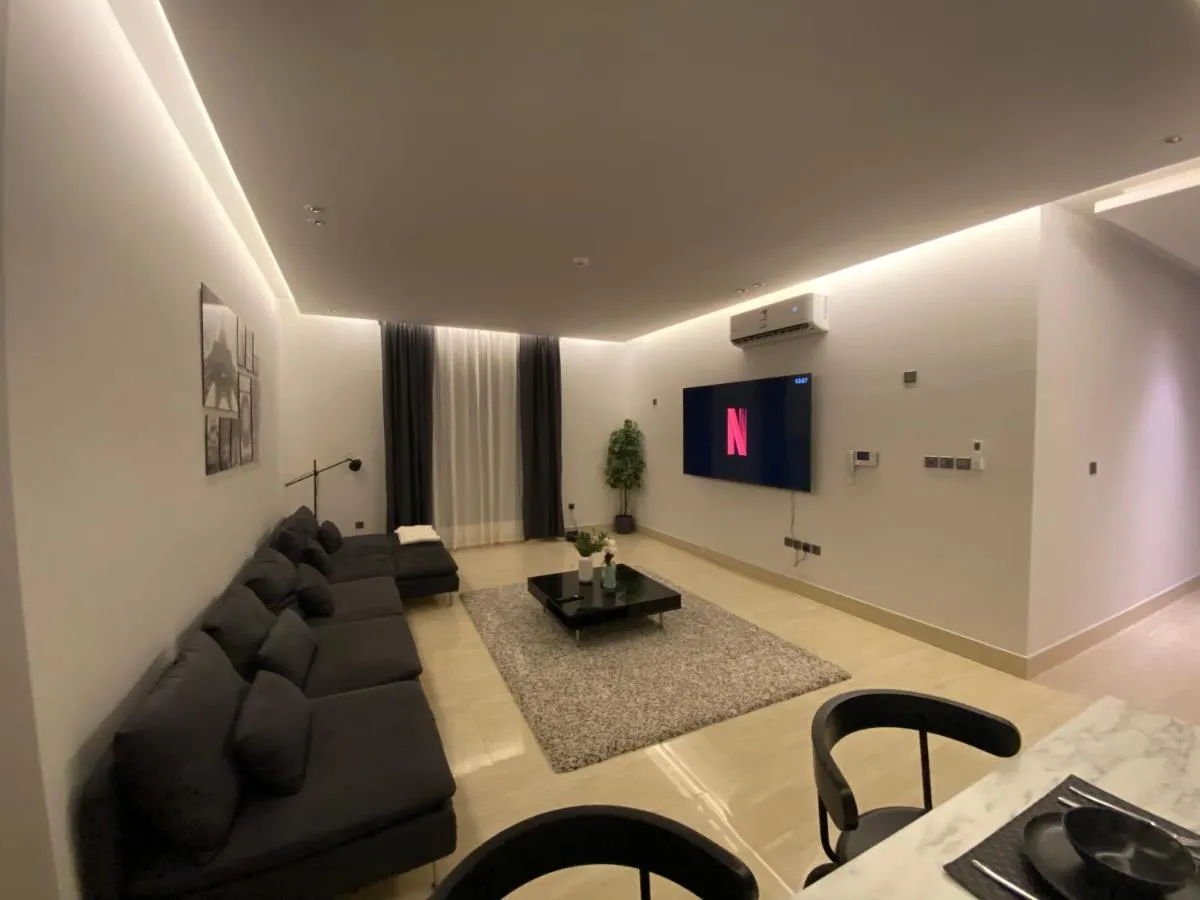 Image 2 of 3 – Bedroom Apartment