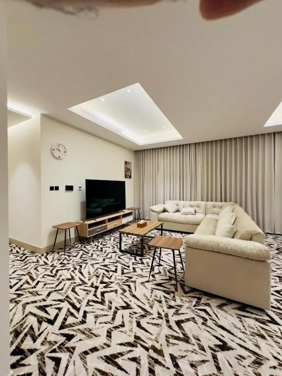 Image 4 of BOULEVARD APARTMENTs