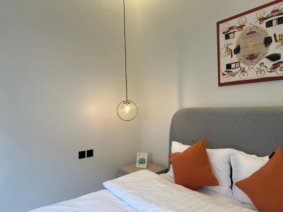 Image 1 of Cosy studio in Al Malqa with terrace, Prime location, Self Check-in