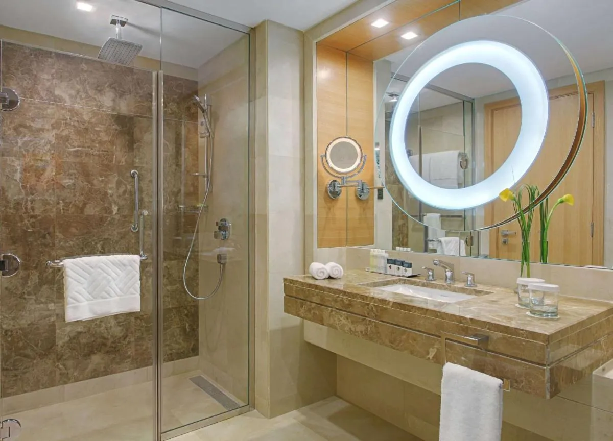 Image 2 of DoubleTree by Hilton Hotel Riyadh – Al Muroj Business Gate