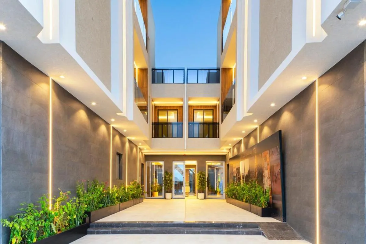 Image 2 of Elite Apartment 1