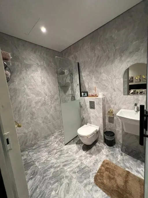 Image 2 of Elite Apartment 3