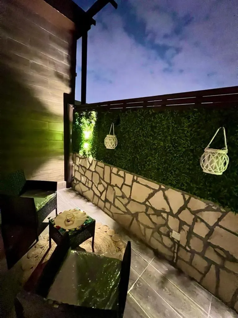 Image 5 of Elite Apartments