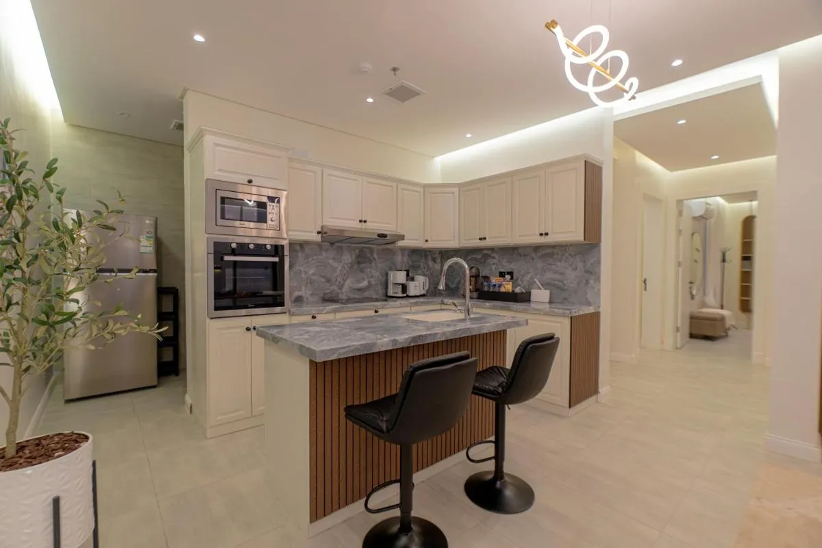 Image 3 of Executive & Secluded 2-Bedroom Apartment in Alnada