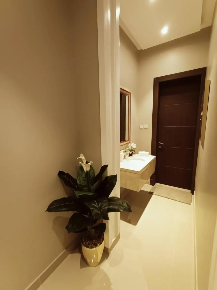 Image 3 of F residence, Elegant & Luxury