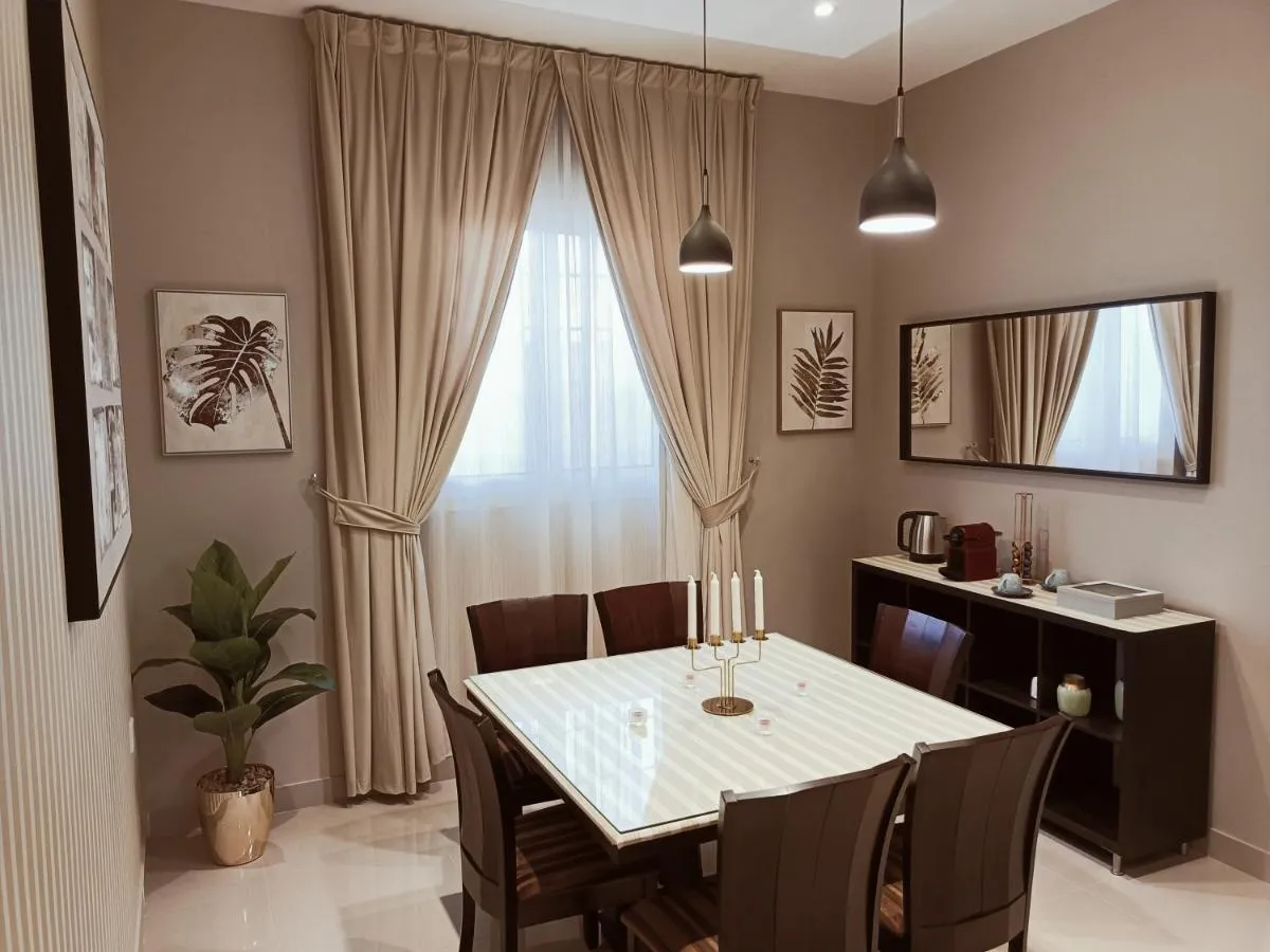 Image 2 of F residence, Elegant & Luxury