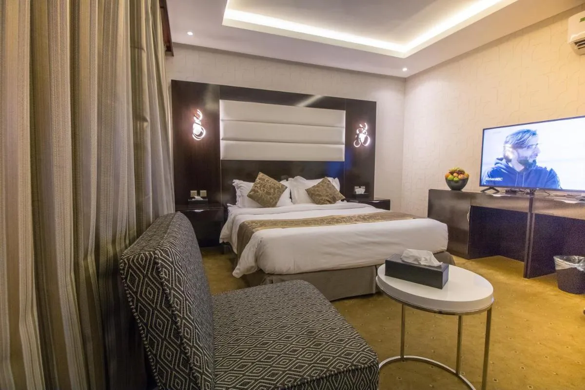 Image 5 of Golden Garden Hotel Suites