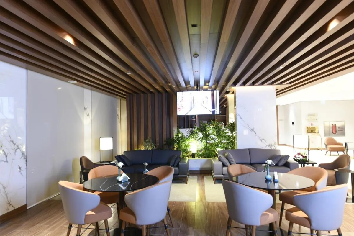 Image 4 of Golden Tulip Riyadh