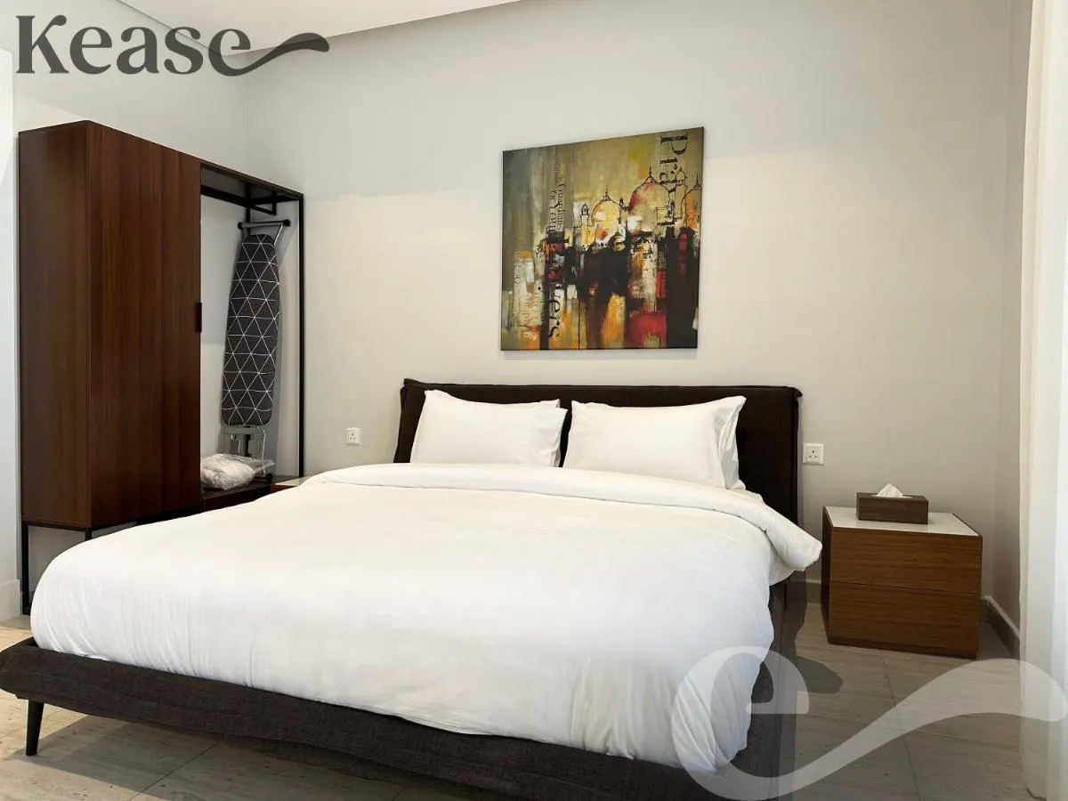 Image 2 of Kease Yasmin F-9 Lusso Hejaz AX29