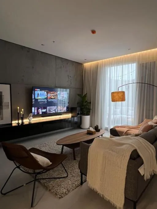 Image 3 of Luxurious Condo in Ar Rabi Self Check-in