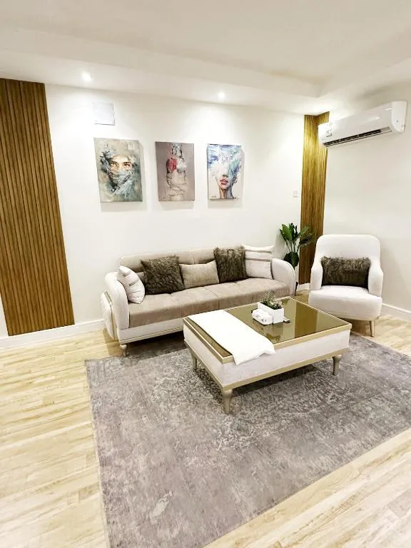 Image of Luxury Apartment 1
