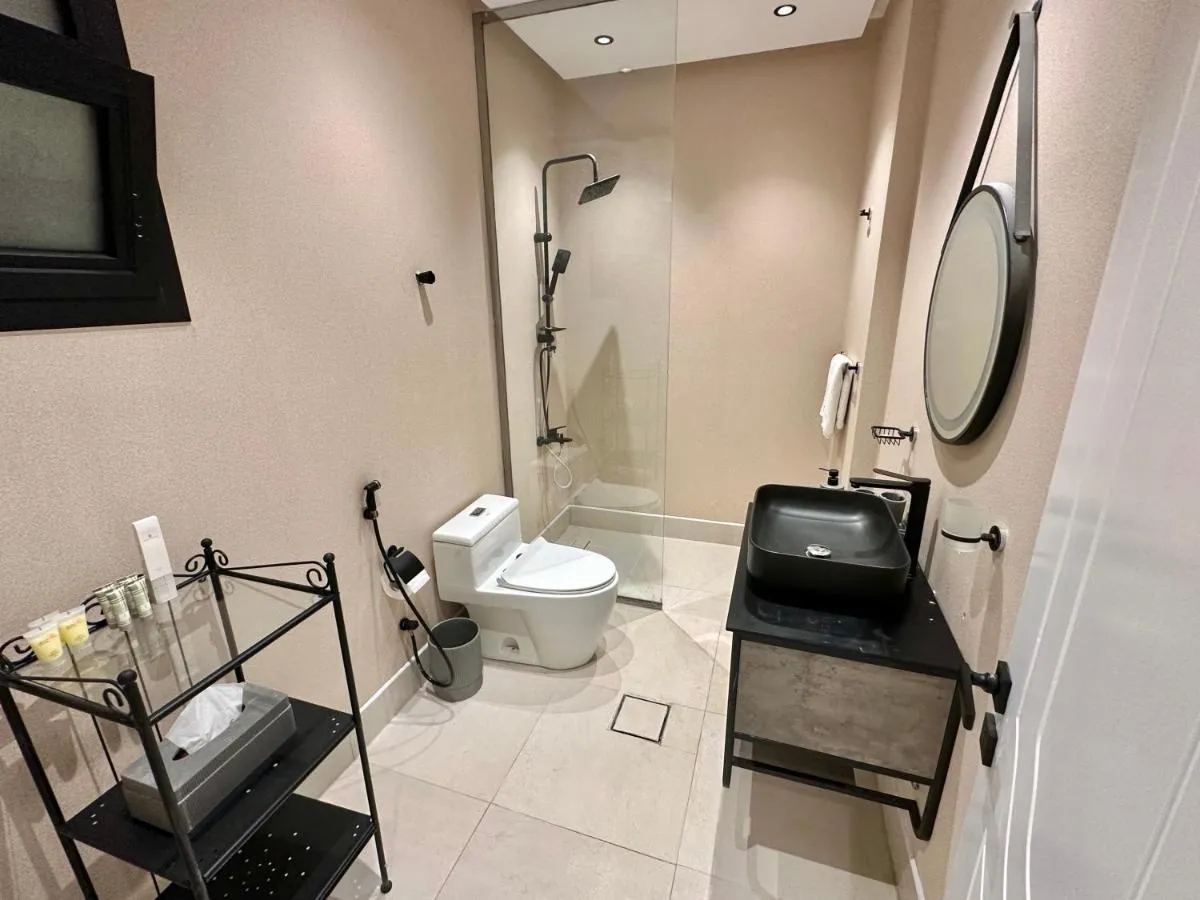Image 6 of MODERN LUXURY-2Br-1