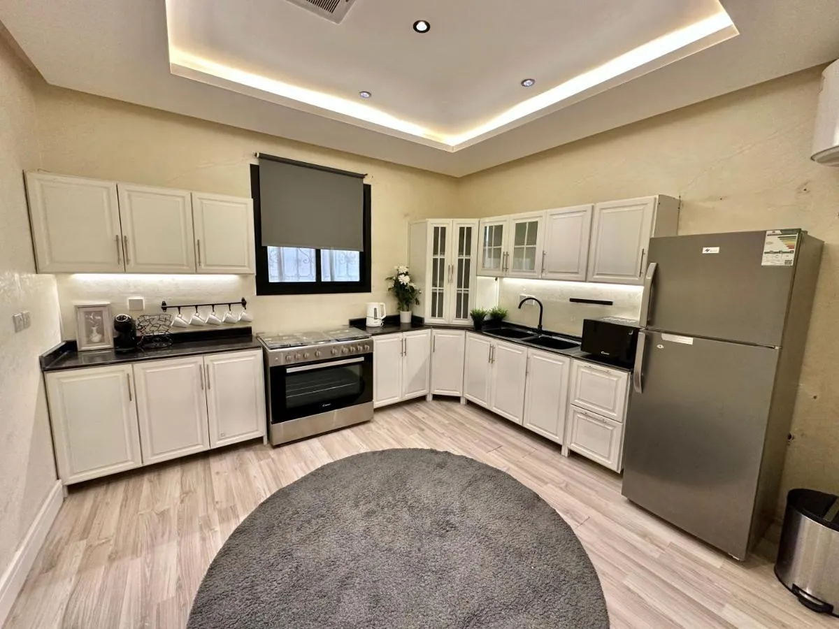 Image 2 of MODERN LUXURY-2Br-1