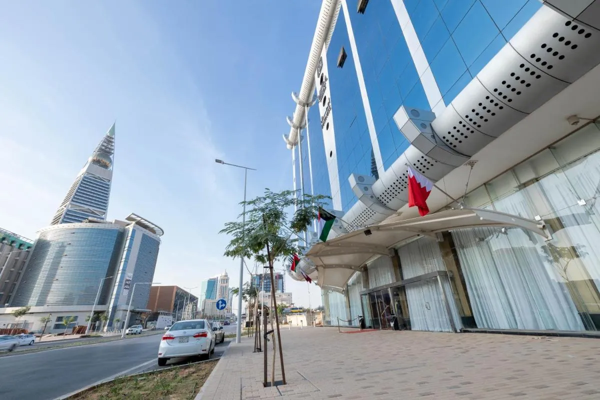 Image 4 of Mira Business Hotel