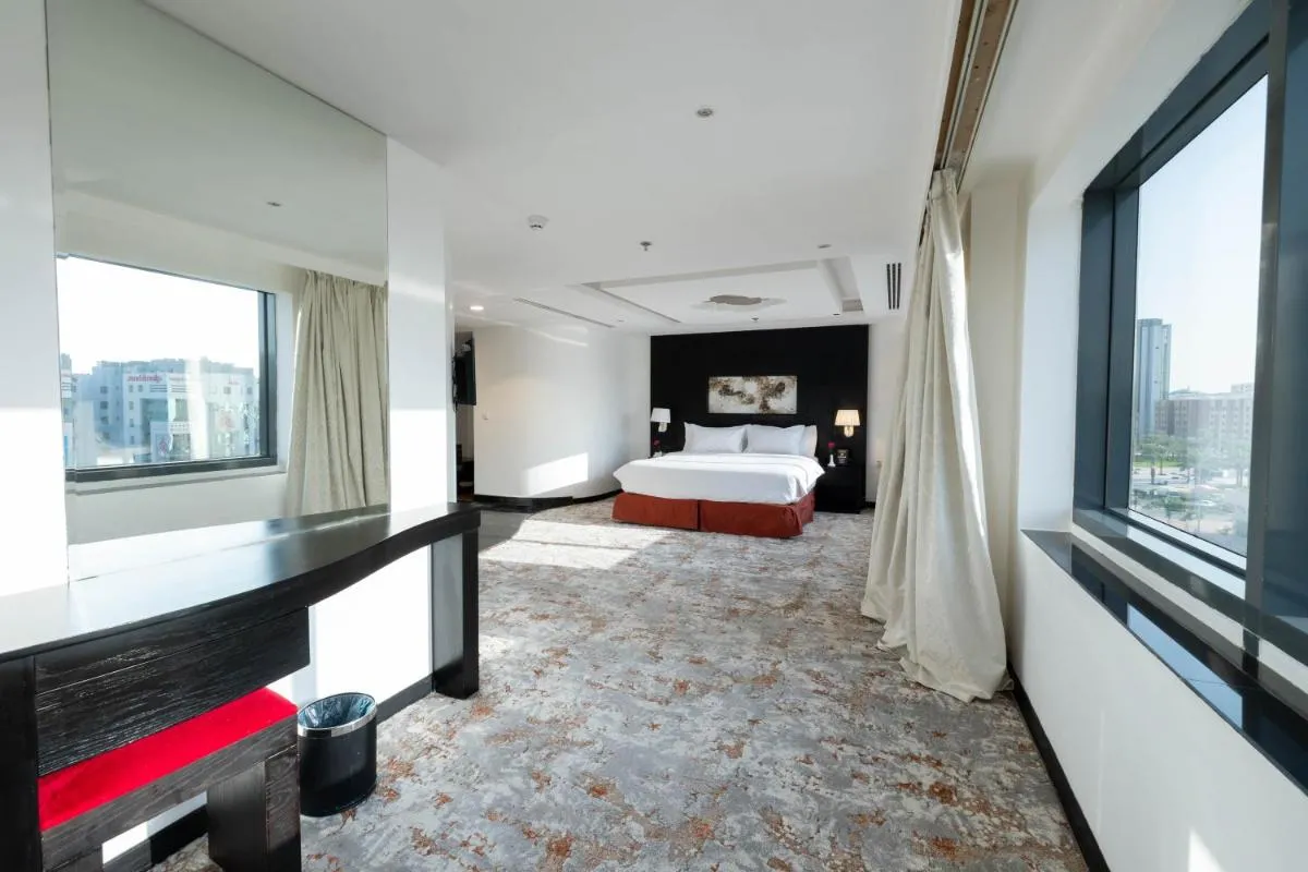 Image 6 of Mira Business Hotel