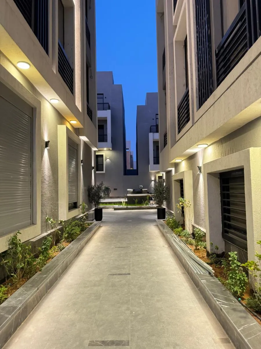 Image 6 of New luxury apartment P08