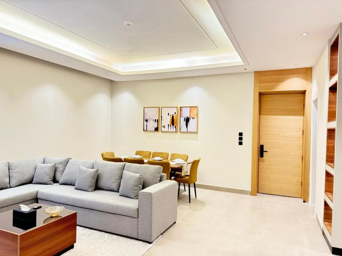Image 2 of New luxury apartment P08