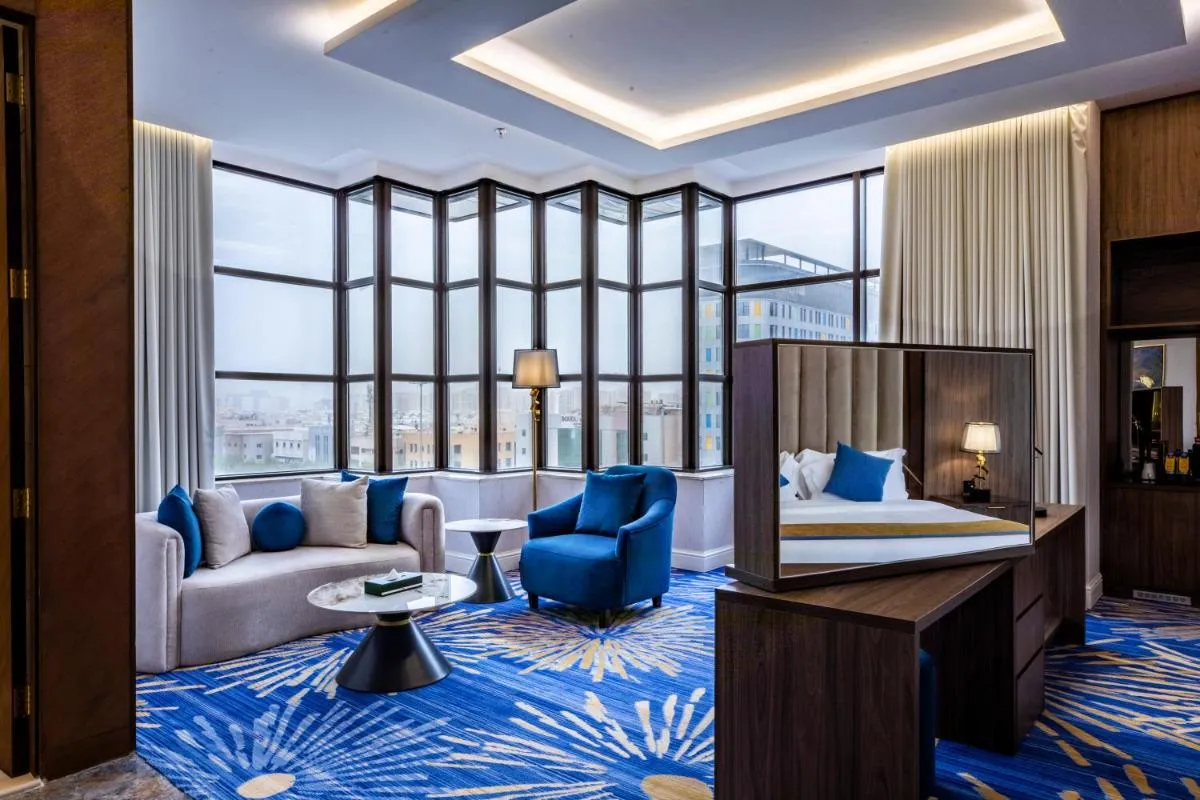 Image 1 of Novo Hotel
