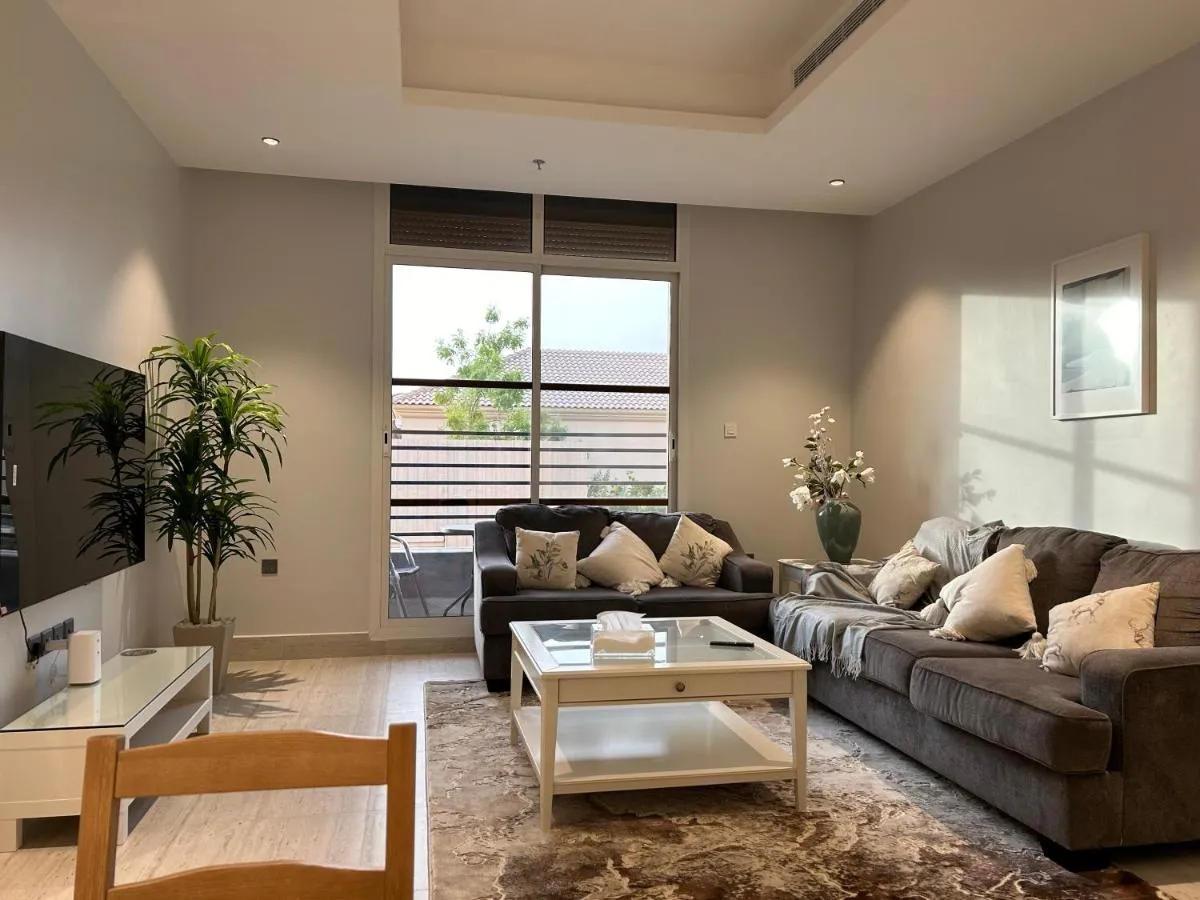 Image 4 of SAFGflats