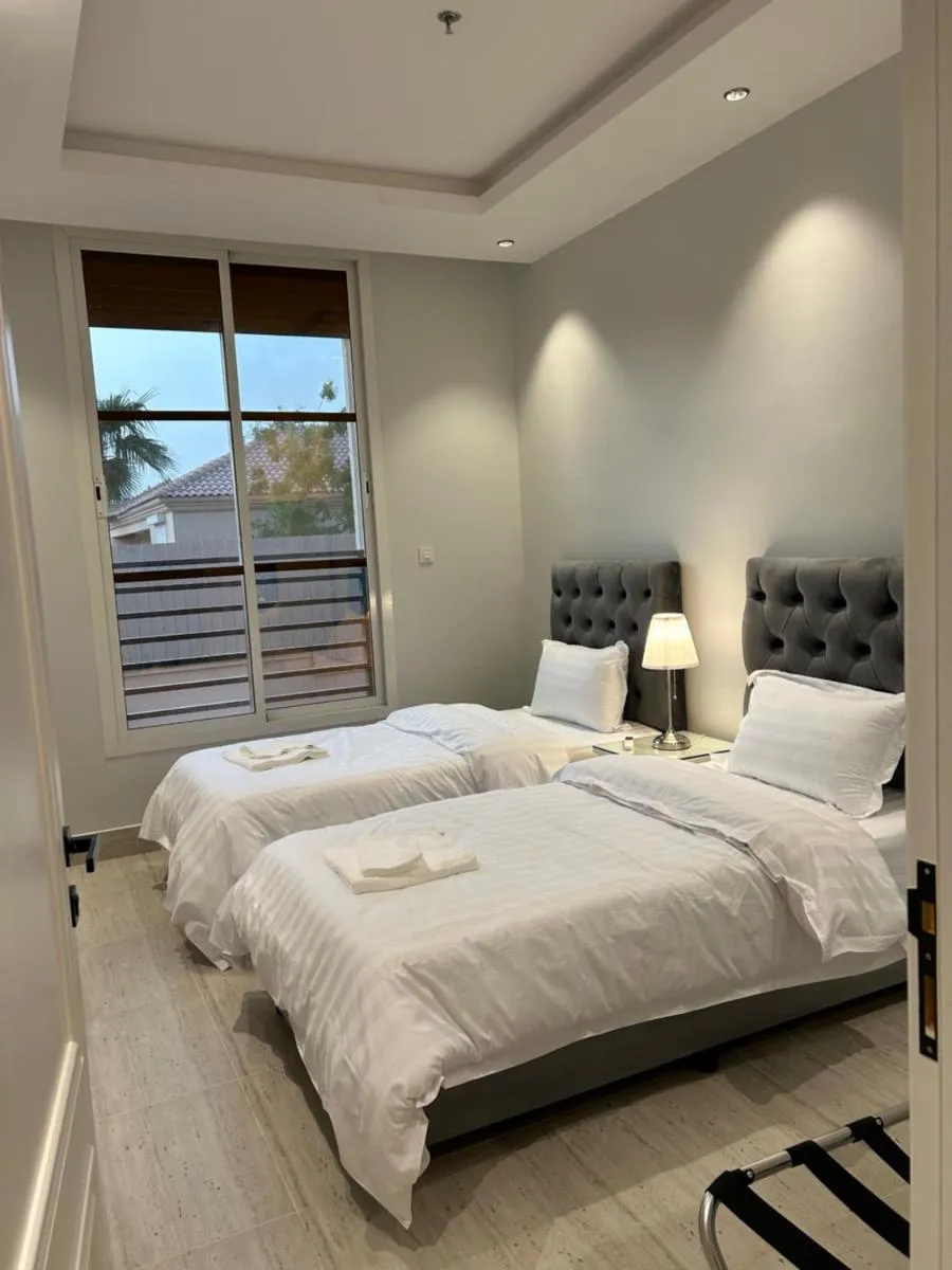 Image 6 of SAFGflats