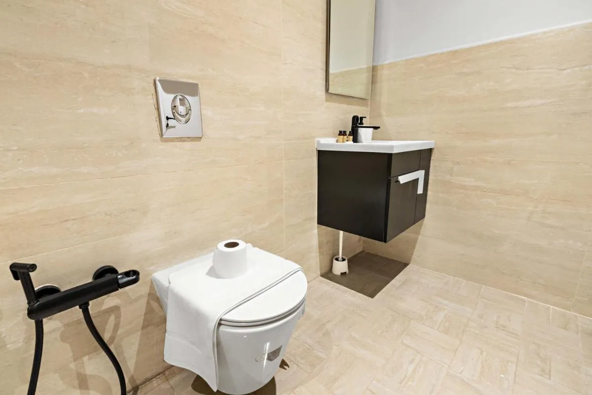 Image 2 of Silkhaus New & Luxury 2BDR with Study at Al Malqa