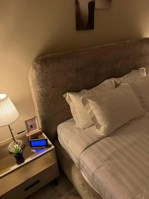 Image 1 of Smart Oasis 1