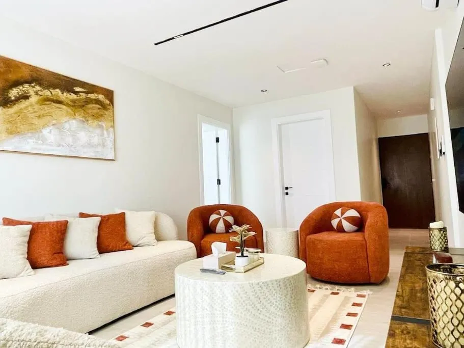 Image of Spacious new 2 bedroom Apt-in amazing location B33