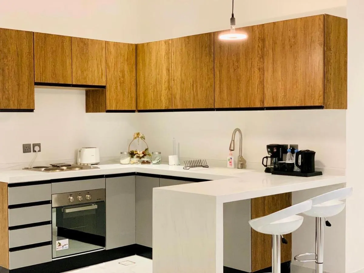 Image 1 of Spacious new 2 bedroom Apt-in amazing location B6