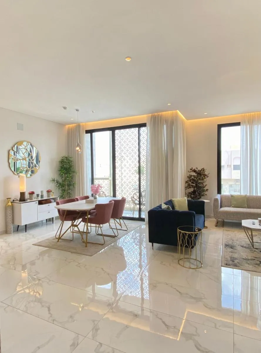Image 4 of Spacious new 2 bedroom Apt-in amazing location B6