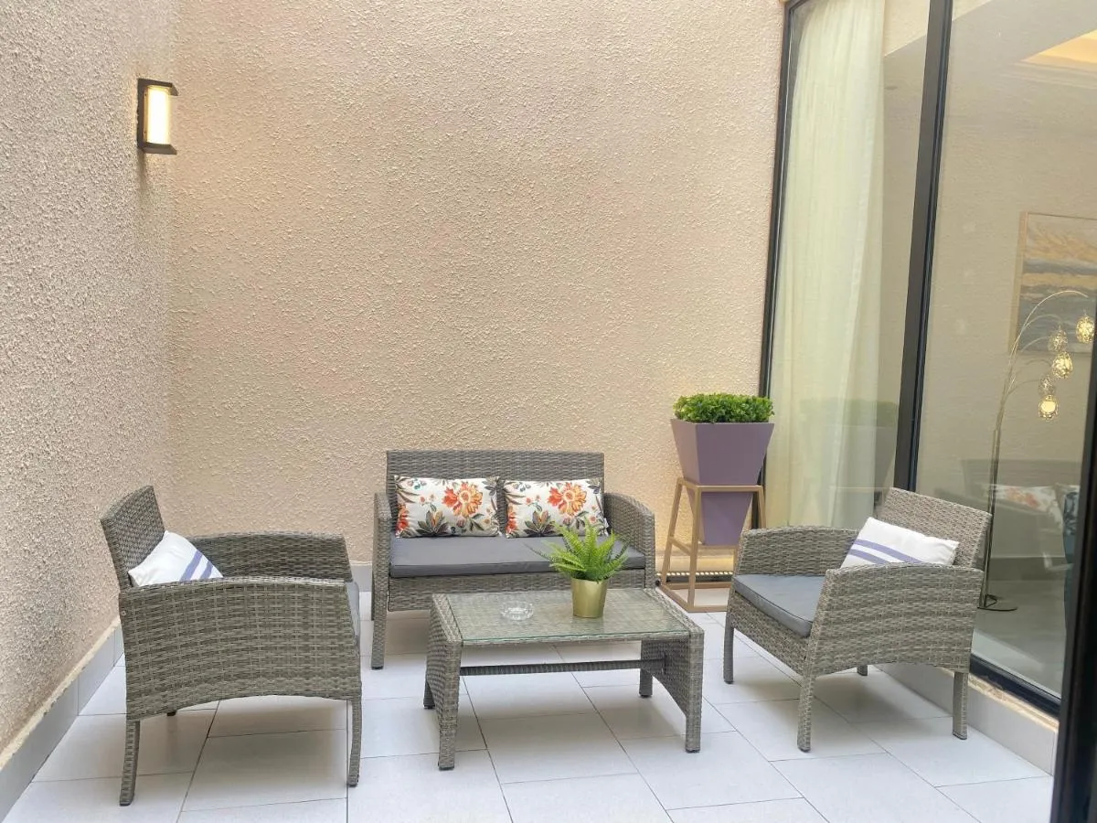 Image 2 of Spacious new 2 bedroom Apt-in amazing location B9