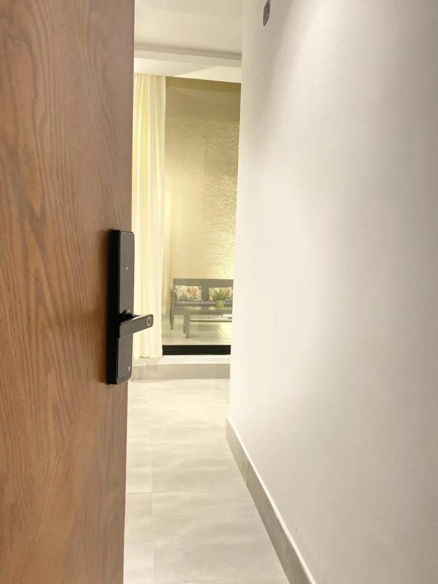 Image 5 of Spacious new 2 bedroom Apt-in amazing location B9