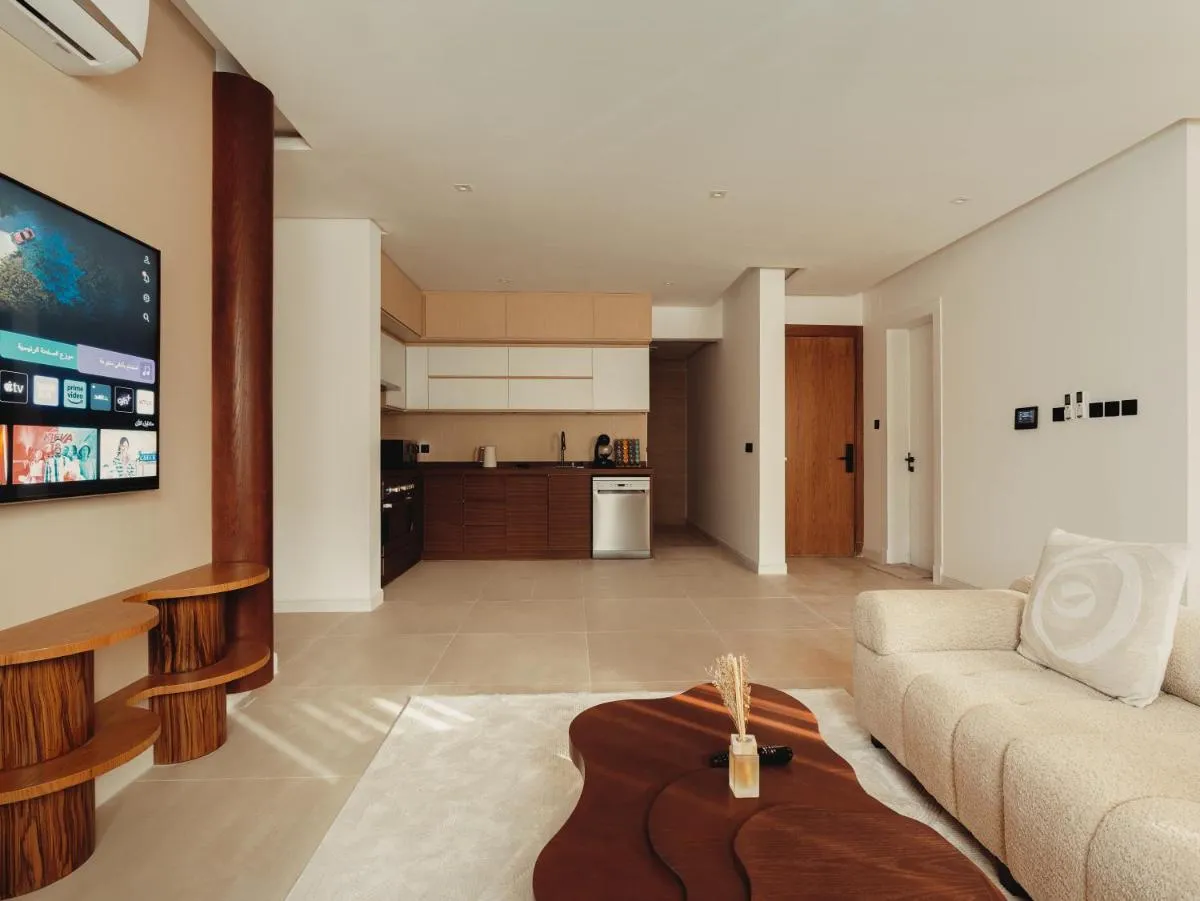 Image 2 of Stylish 3-bedroom Flat in Alnarjis