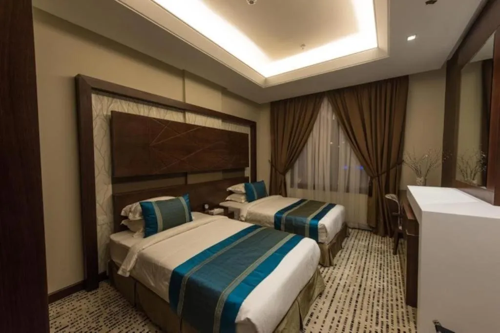 Image 1 of Voyage Hotel & Suites