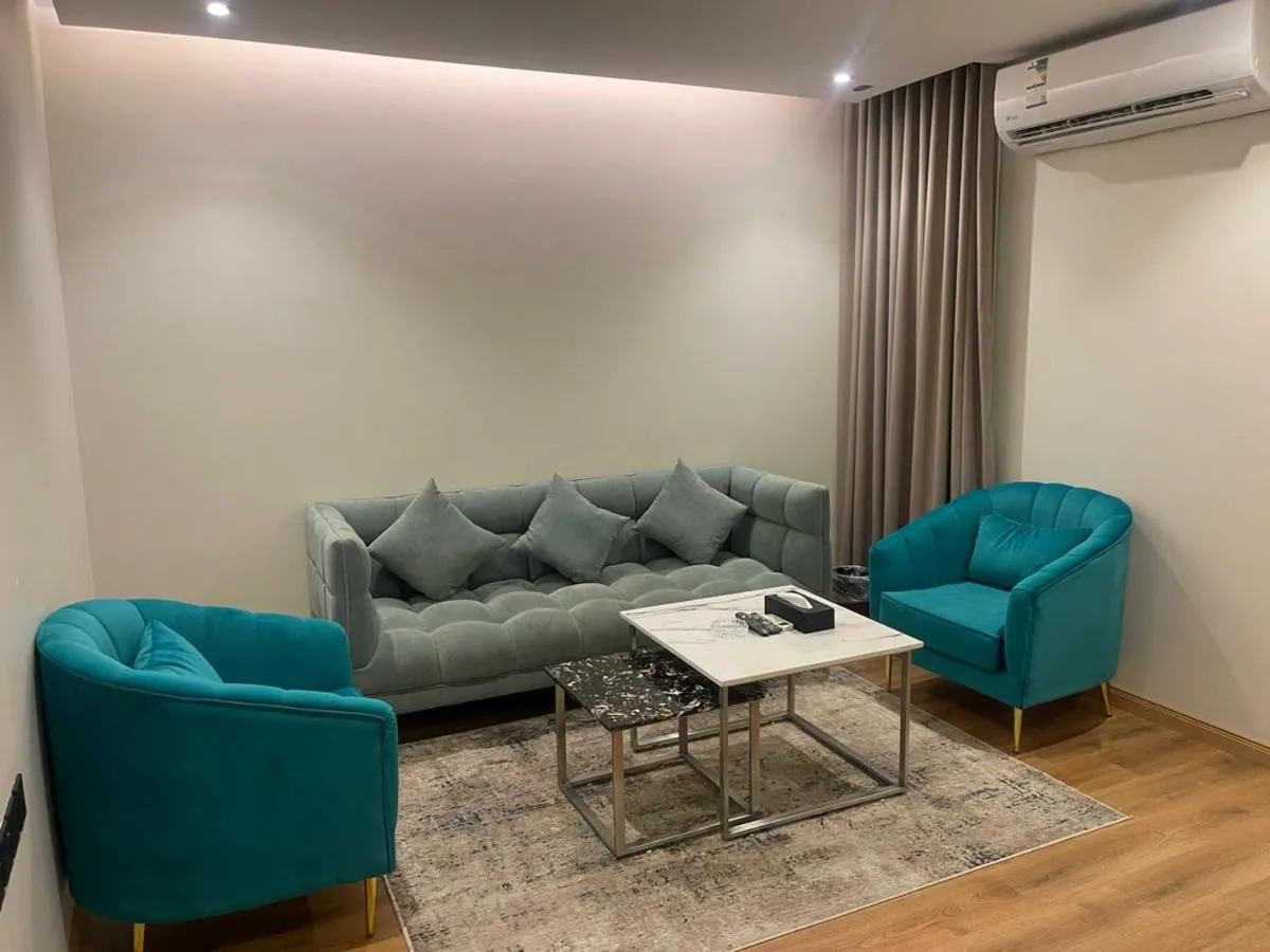 Image 2 of XYZ Hotel