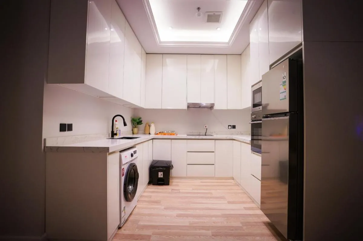 Image 3 of luxury Apartment Al Majdiah Residence,5
