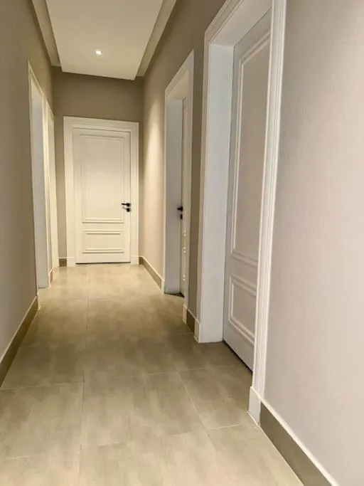 Image 6 of luxury hotel apartment