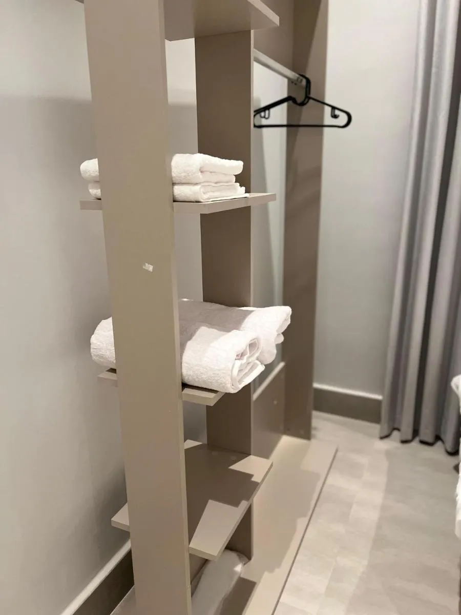 Image 2 of luxury hotel apartment
