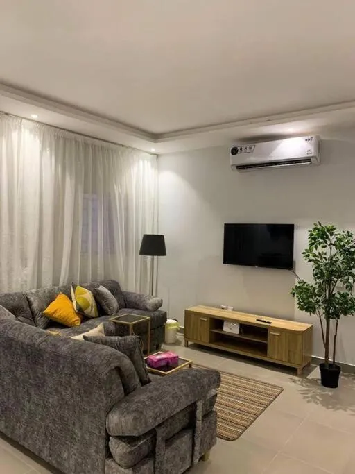 Image 3 of 1-bedroom apartment with underground parking