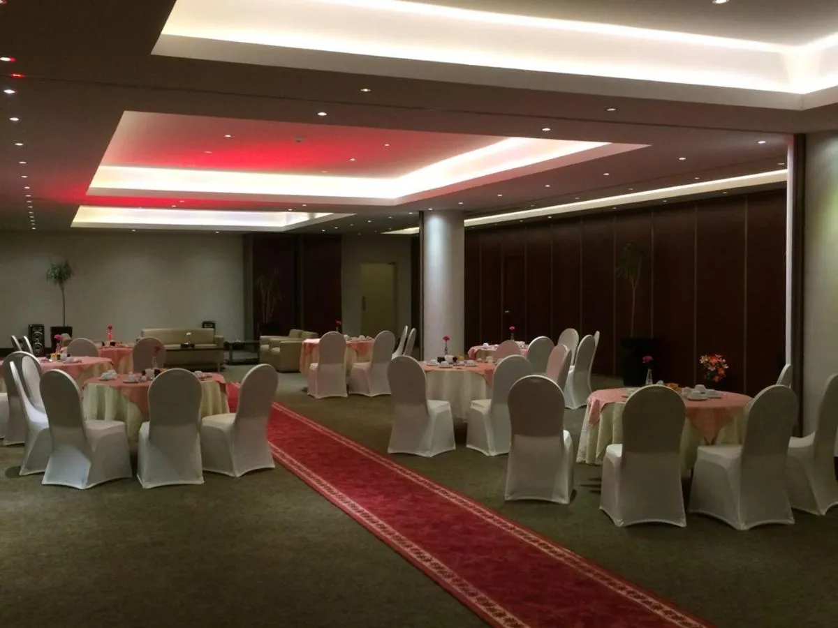Image 4 of Executives Hotel – Azizia