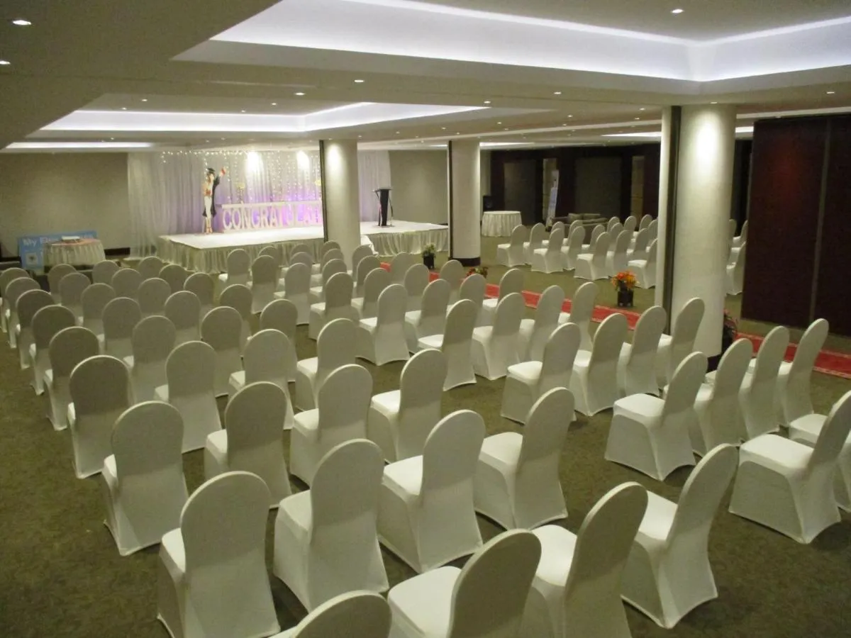 Image 2 of Executives Hotel – Azizia