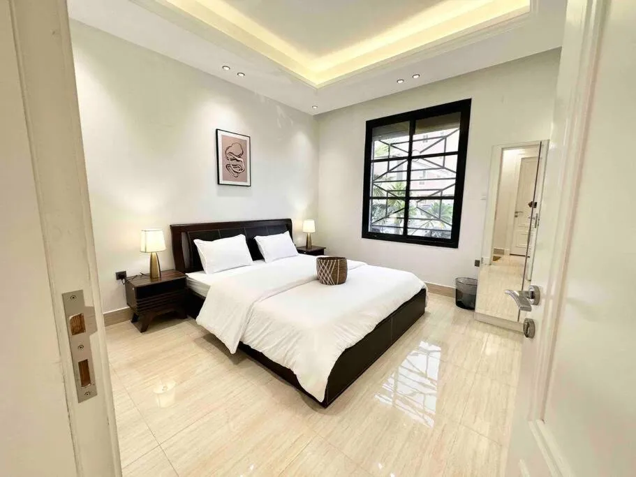 Image 2 of Hittin Luxurious Stay 5 minutes to Boulevard شقة حطين المميزة 5 دقائق للبوليفارد