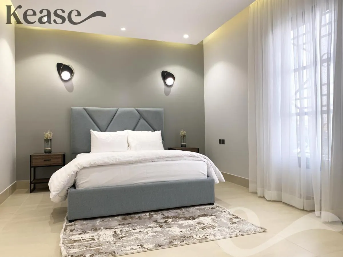 Image 2 of Kease Narjis B-4 Luxury Gold AG58