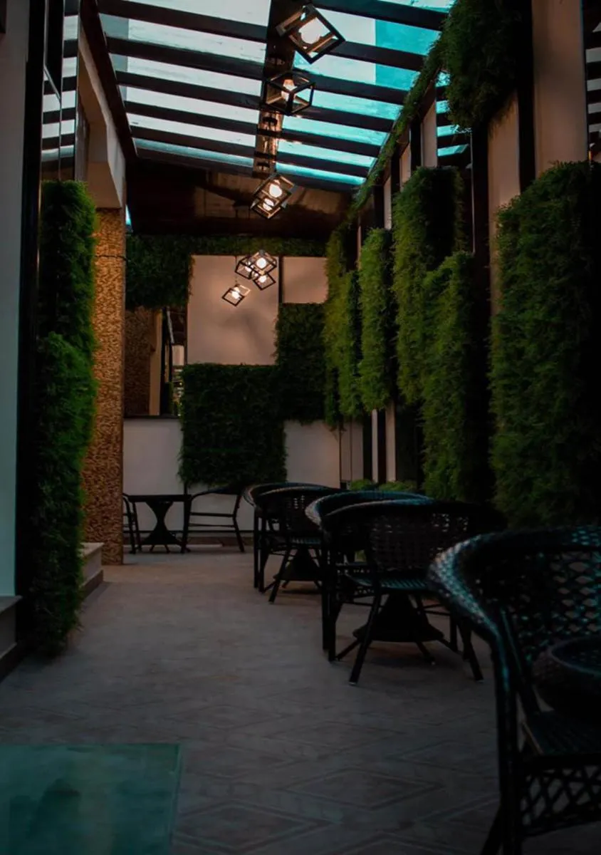 Image 5 of La Perla Hotel