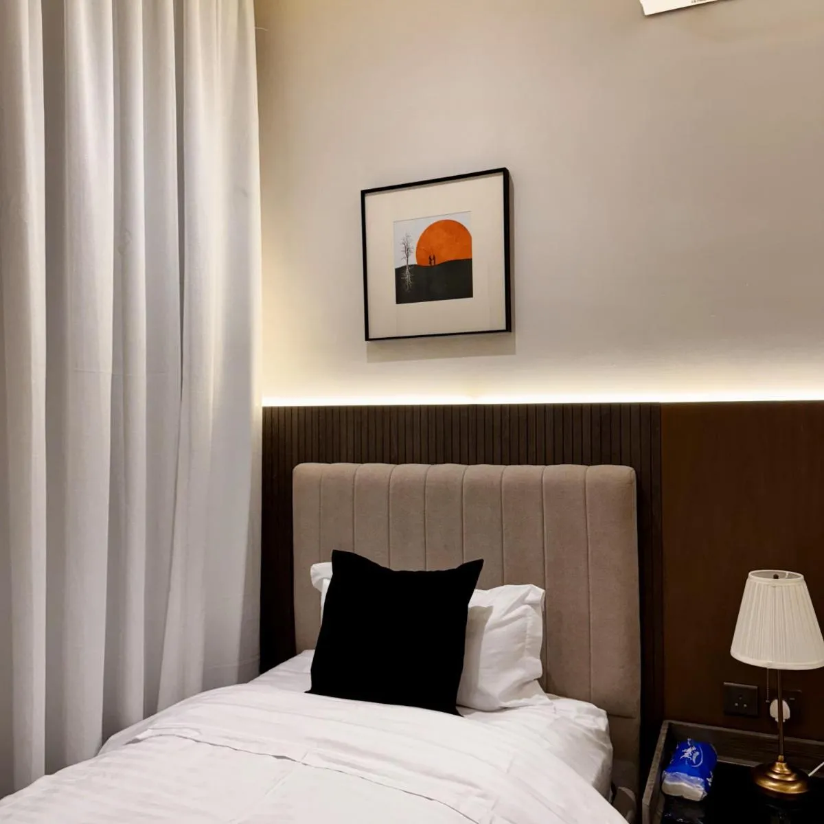 Image 3 of Luxury Smart Apartment A11