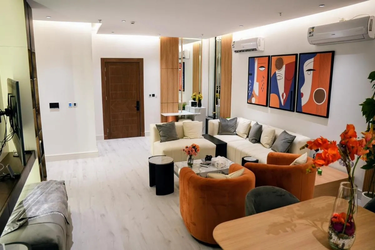 Image 1 of Luxury Smart Apartment E12