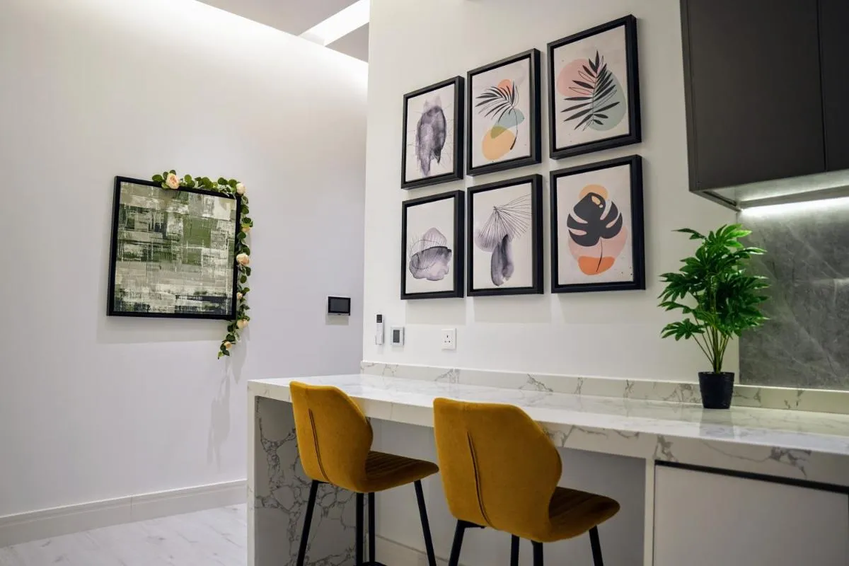 Image 4 of Luxury Smart Apartment E12