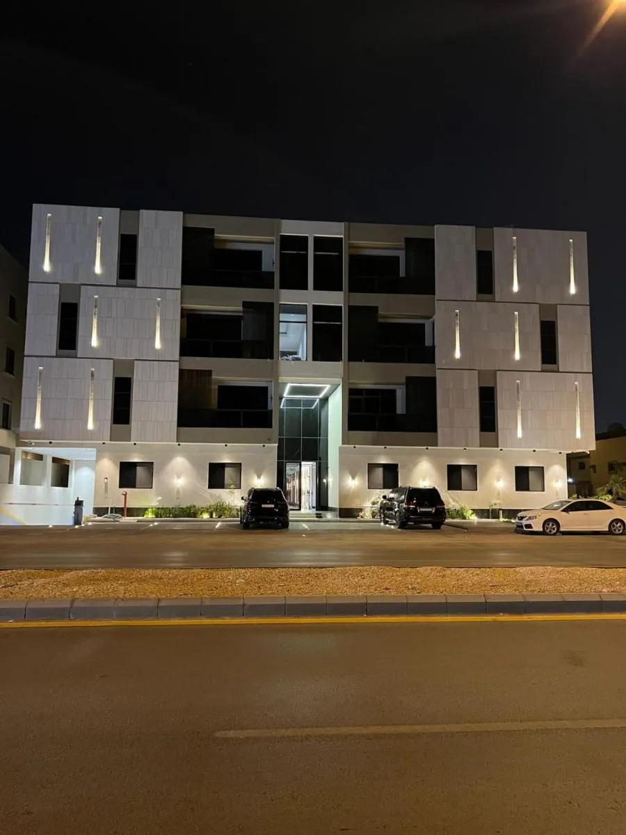 Image 4 of Luxury apartment with garden
