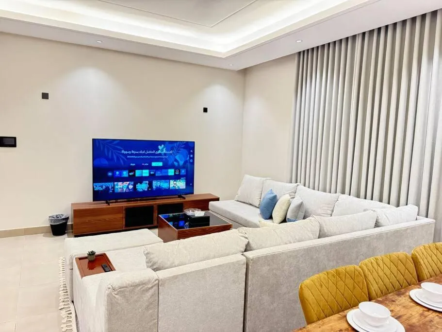 Image of M11 New hotel-style apartment with smart entry
