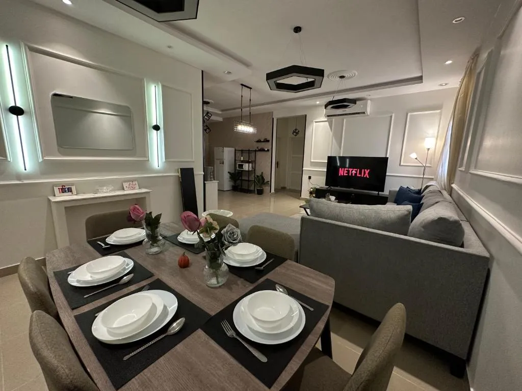 Image of Modern & Cozy Apartment – 2