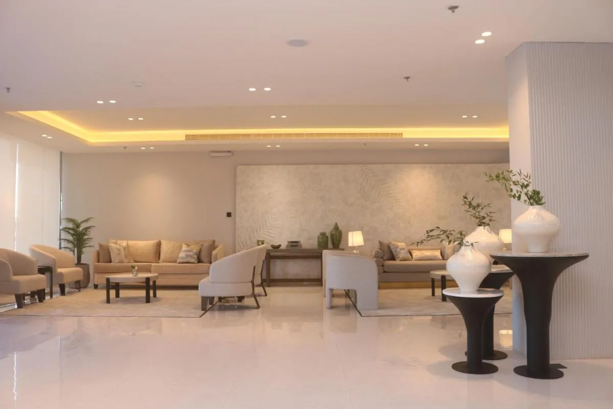 Image 3 of Palm Gate Hotel Suites
